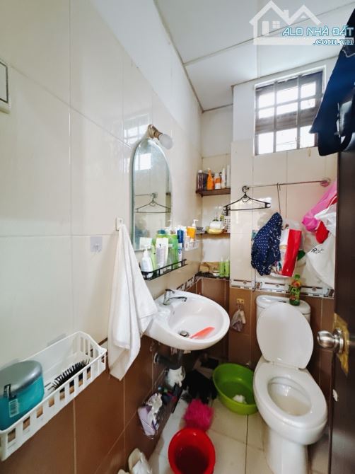 Mặt tiền kinh doanh  Dòng tiền 30 triệu tháng -6 tấm có 7 tỷ - 6