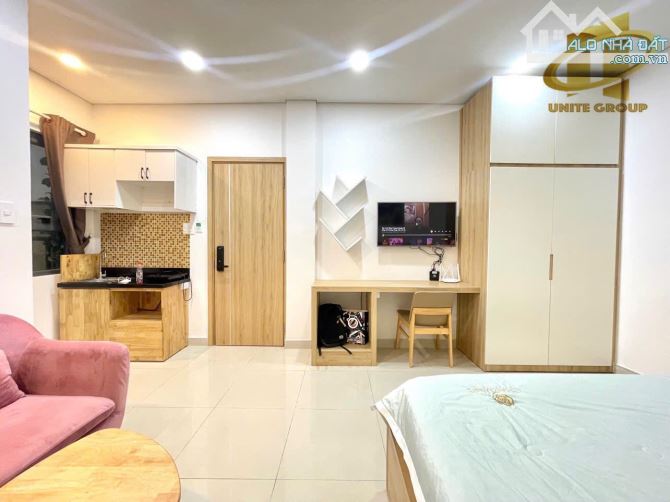 CHO THUÊ CĂN STUDIO FULL NỘI THẤT CỬA SỔ Ở SÁT QUẬN 1 - 2