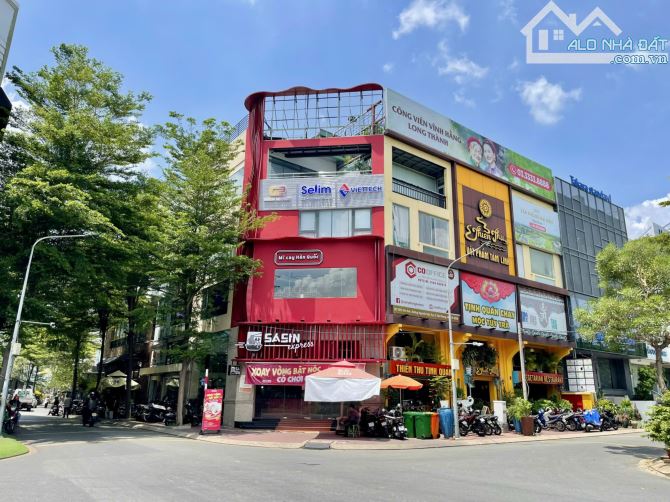 Bán nhà góc 2MT KDC Kim Sơn & Nguyễn Hữu Thọ Q.7 - 5x20m - HĐT 95tr/tháng - 40.5 Tỷ - 2