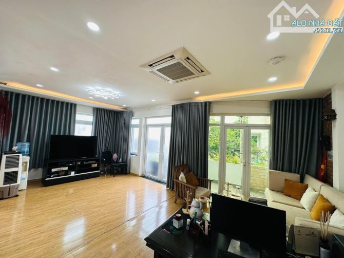 Hẻm kinh doanh Hoàng Hoa Thám, 156m2, ngang 7M, giá 22.99 tỷ - 2