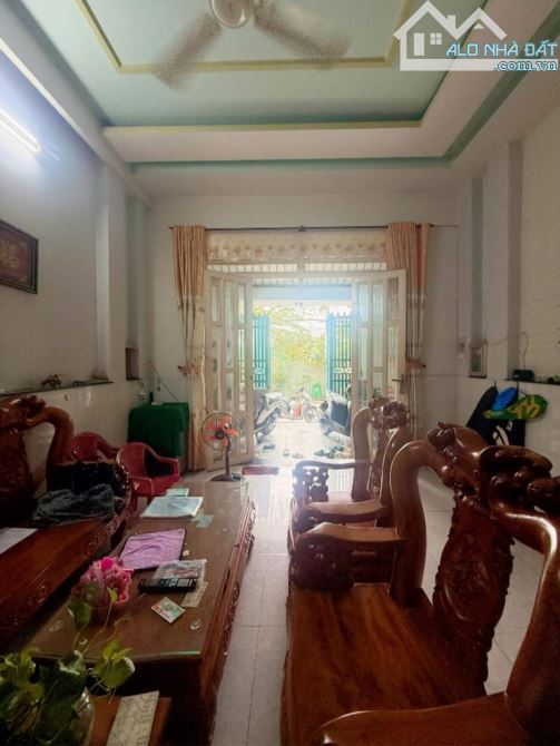 4 TẦNG-HƯƠNG LỘ 2 - BÌNH TRỊ ĐÔNG A- BÌNH TÂN- DT: 4.6*16M -6 TỶ 350 - 2