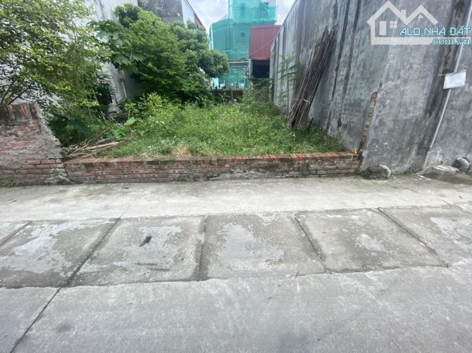 ẤP TRE QUANG MINH - ĐẤT 96M2 Ô TÔ THÔNG TRÁNH-KINH DOANH- KCN QUANG MINH - 2
