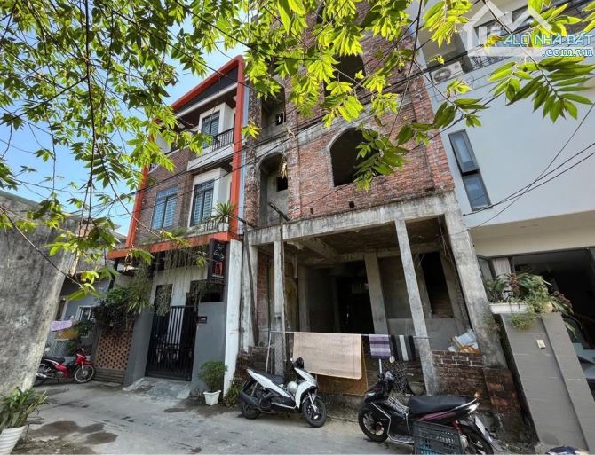🚨 Bán đất 2 mặt tiền kiệt Nguyễn Công Trứ - Trung tâm khu phố Tây sầm uất - 2