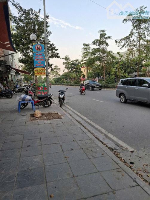 TT Kiên Thành / Lô góc Nhà Nghỉ 7 Tầng 78m, 4.8m tiền, 11.5 tỷ / Ô tô vào, Dòng tiền 50tr/ - 2