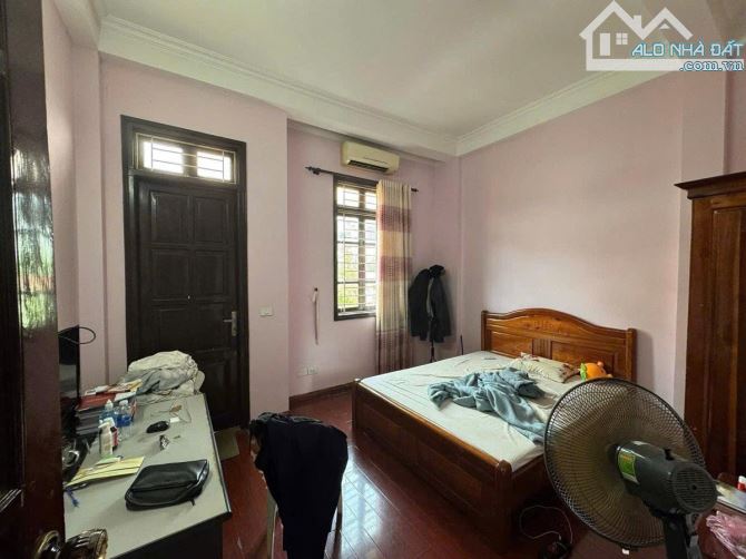 Chùa Láng 75m² 5 tầng lô góc ngõ phân lô ô tô tránh vị trí vàng giá 24 tỷ - 2
