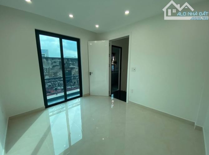 Bán nhà Vĩnh Cát, Vĩnh Niệm, Lê Chân, Hải Phòng. 4 tầng, 41m2, 3,86 tỷ. Ngang 4,27m, ngõ 2 - 2