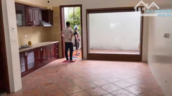 Bán nhà ngõ 139 Tam Trinh, 2 mặt ngõ, mặt tiền rộng. 35m2 giá 3,95 tỷ. - 2