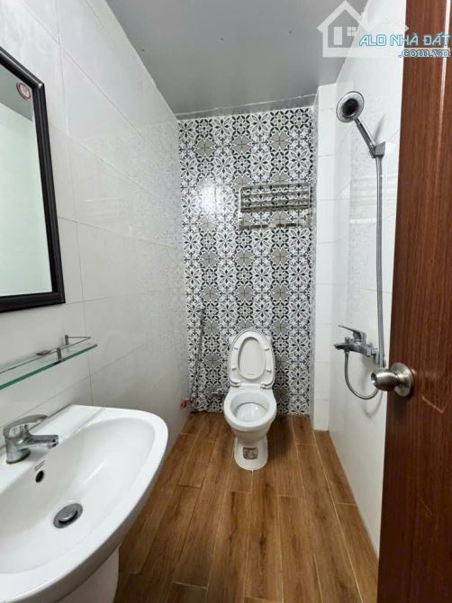CHDV 6 TẦNG + THANG MÁY - 110M2 - 12 PHÒNG - DÒNG TIỀN 80TR/THÁNG - 16.x TỶ - 2