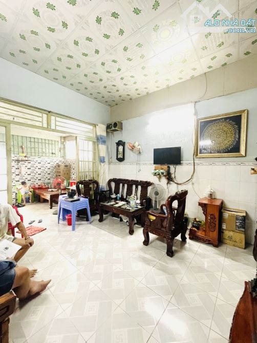 NHÀ LÂU NĂM, CHƯA QUA ĐT, HẺM 5m - KHU ETOWN CỘNG HOÀ - 79m2 - 6.9 TỶ - 2