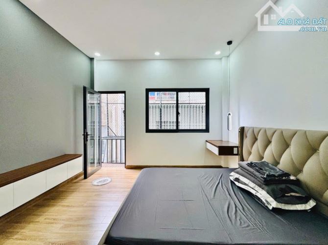 NHÀ 2 TẦNG, Ô TÔ TRÁNH, PHAN VĂN HỚN Q12, 60,5M2- GIÁ 3,9 TỶ - 2