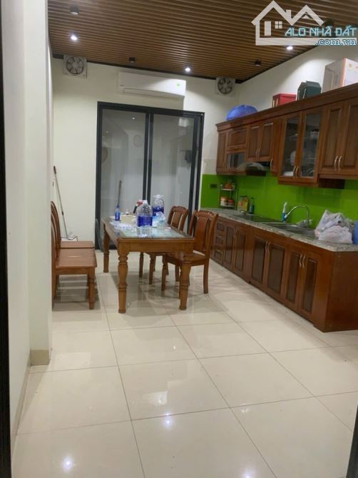 ĐỈNHCAONHÀĐẸPGIANGBIÊN LÔGÓC DÂNXÂYCHẮCCHẮN ÔTÔTRÁNH KINHDOANH VIEWVƯỜNHOACỰCCHILL - 2