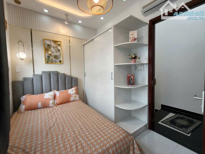 Nhà nhỏ hẻm thông xe hơi đậu cửa P9 Gò Vấp - 3