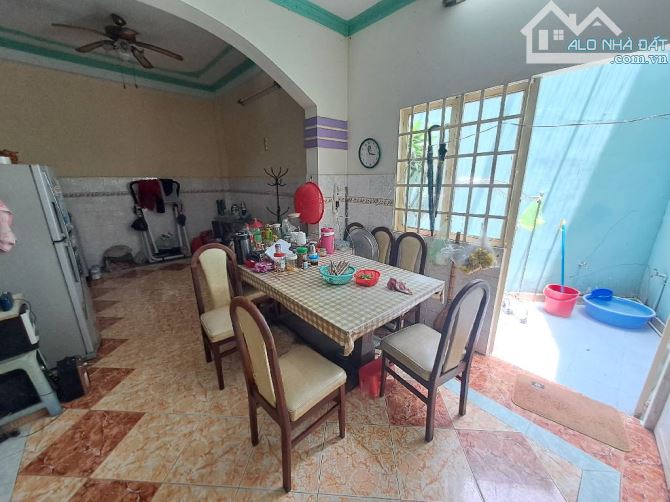 Phú nhuận 70m2, nhỉnh 1x, gần san bay, 4 tầng - 3