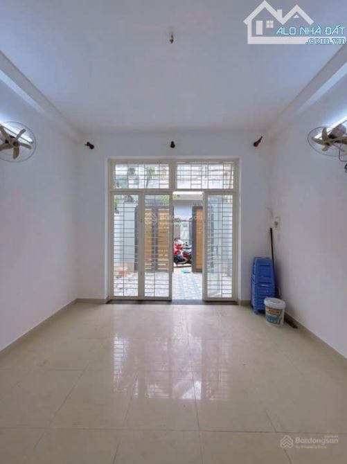 TÂN PHÚ - KHU VIP BIỆT THỰ ADC - KỀ BÊN THOẠI NGỌC HẦU  - NHÀ 3 TẦNG - 92M2- HƠN 9 TỶ - 3