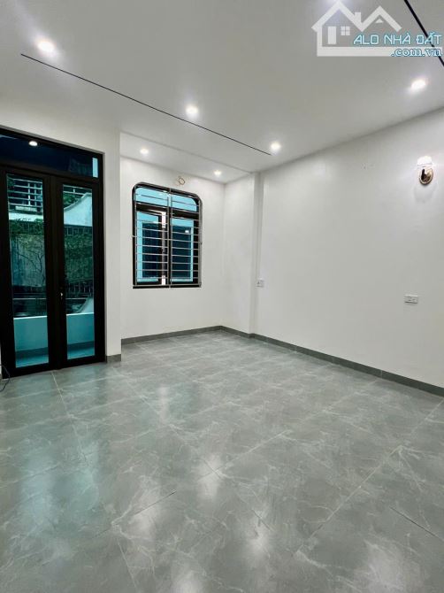 BÁN NHÀ ĐẸP 2.298 TỶ 3 TẦNG 52M2 NGÕ CỰC NGẮN LƯƠNG THẾ VINH - 3