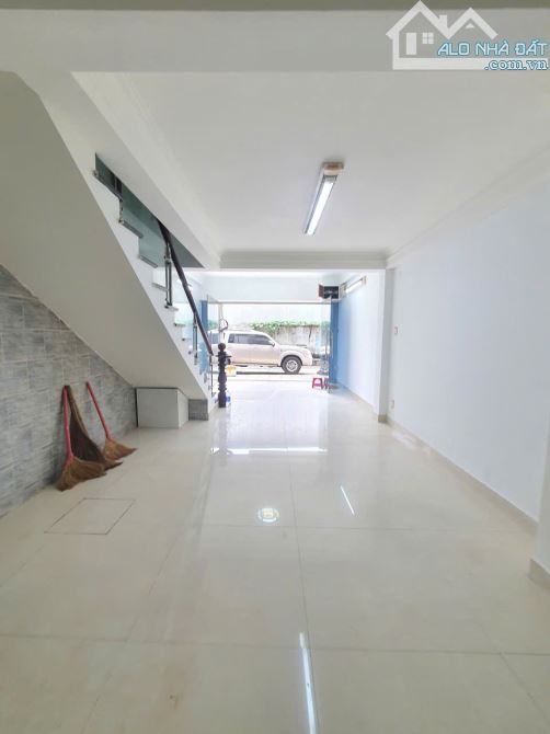Bán nhà hxh 8m tô hiệu, quận tân phú, dt 4 x 14m, nhà 3 lầu, 4pn 5wc, giá 7,35 tỷ - 3