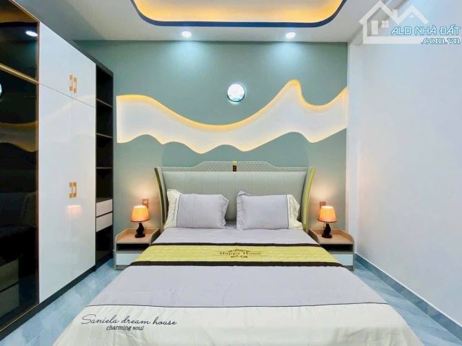 1 căn duy nhất siêu mới 52m2, hẻm xe hơi ngay Đào Duy Anh, Phú Nhuận. Giá: 3 Tỷ 290. SHR - 3
