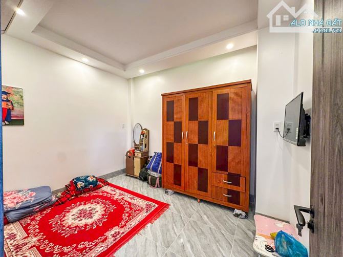 NHÀ LẦU MỚI HẺM ĐƯỜNG LÊ HỒNG NHI - Q. CÁI RĂNG (cũ ) - TP CẦN THƠ - 3