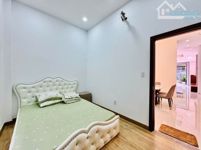 NHÀ 3 TẦNG,2 MẶT TIỀN, NỞ HẬU, HXH ĐƯỜNG NGUYỄN VĂN CÔNG, P3 (HẠNH THÔNG) CHỈ 9.450 TỶ TL. - 3