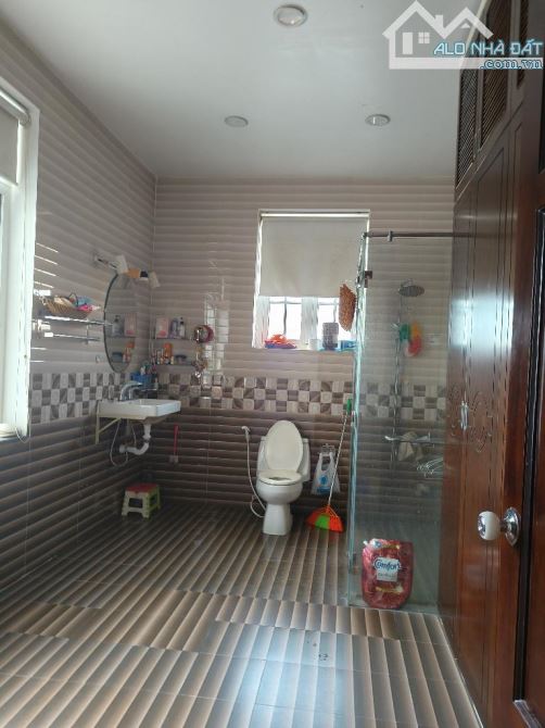 24 tỷ. Biệt thự có hồ bơi khu dân cư Nam Long, P. PLB, Tp Thủ Đức - 3