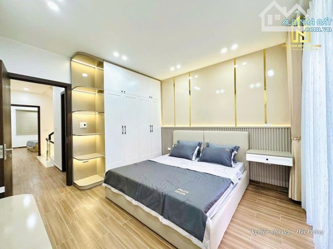 Bán nhà 4 tầng thiết kế hiện đại ngõ to thông các ngả, tại đường Đà Nẵng - 3