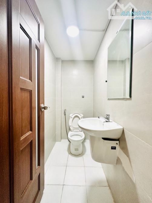 ĐẶNG VĂN NGỮ - 70M2- NGANG 5M - Ô TÔ VÀO NHÀ - 4 TẦNG - PHÚ NHUẬN - NHỈNH 14 TỶ - 3