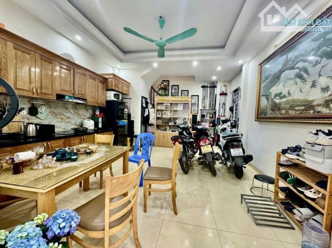 13.6 TỶ NHÀ NGÕ THÔNG 40M2 X 5 TẦNG PHỐ TRẦN THÁI TÔNG CẦU GIẤY - 3