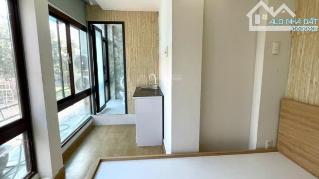 Bán tòa nhà 7 tầng Nguyễn Thị Minh Khai, 86,4m², giá 39,5 tỷ. - 2