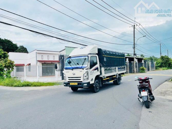 Siêu phẩm ! Bán gấp căn nhà cấp 4 , 2MT ở Phước Thanh , Gò Dầu 292m2 SHR giá 759tr - 3
