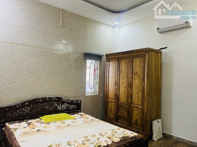 BÁN NHÀ 4 TẦNG NGUYỄN TRƯỜNG TỘ, 6 PHÒNG DÒNG TIỀN ỔN. DT 100m2 CHỈ 6.x TỶ. - 1