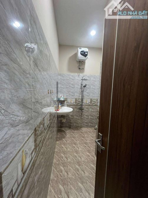 BÁN NHÀ 3 TẦNG MỚI 100% MT NGUYỄN THIỆN KẾ - CÁCH BIỂN 400M - 3