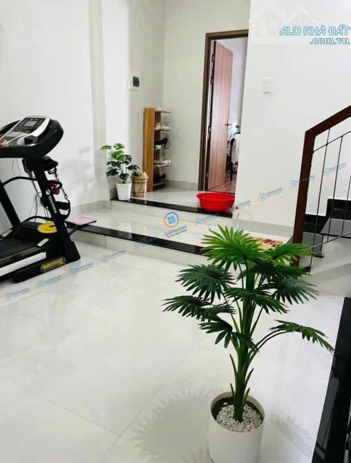 🔴 (NCC) CHO THUÊ NHÀ 3 TẦNG ĐƯỜNG THÔNG GẦN PHẠM HÙNG – HÒA XUÂN  • Diện tích đất: 90m², - 3