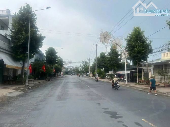Kinh doanh thất bại bán gấp căn xưởng nằm ngay Tx Trảng Bàng - đang cho thuê - sổ riêng - 3