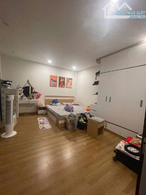 BÁN NHÀ PHAN ĐÌNH GIÓT, 40M² X 5 TẦNG, GẦN Ô TÔ, GẦN HỒ, NGÕ THÔNG THOÁNG SÁNG, KCBT CHẮC - 3