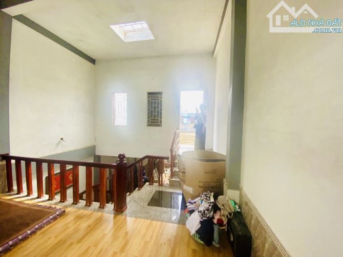 BÁN NHÀ 2 TẦNG TRÀ KHÊ - SÁT FPT - HOÀ HẢI - GẦN BIỂN - 105m2 - MT 5m - NHỈNH 5TỶ. - 3