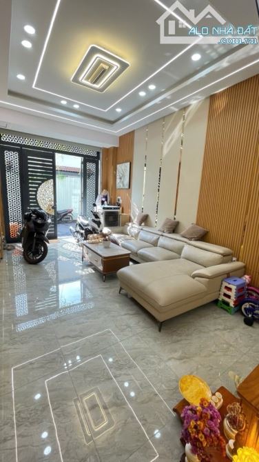 🏠 NHÀ TẢI ĐẬU THẠNH LỘC 48 QUẬN 12 - GẦN CẦU PHÚ LONG - 4x15M - 3 TẦNG - GIÁ 5,6 TỶ - 3
