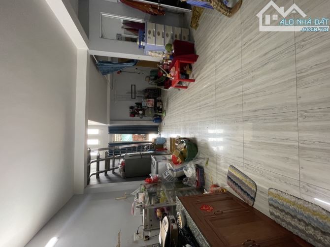 Nhà 2 mặt hẻm ô tô trước sau đông hưng thuận quận 12 ngang 6.5m chỉ 44tr/m2 - 3
