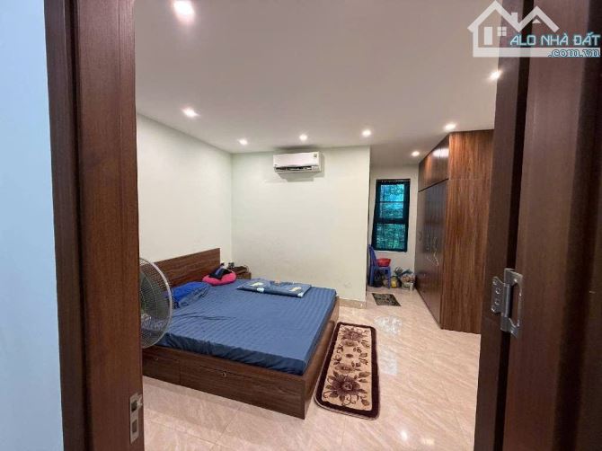 B.Á.N NHÀ  LAI XÁ, GARA , Ô TÔ TRÁNH DỪNG ĐỖ, THANG MÁY ÊM DU  72M2, 15 TỶ 9 - 3