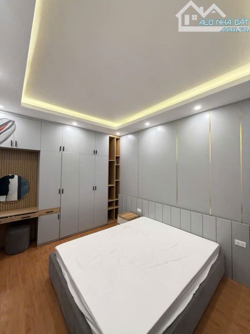 Bán nhà  Phạm Văn Đồng 63m2, phân lô, ô tô, nội thất chủ tặng, nhỉnh 11tỷ. - 3