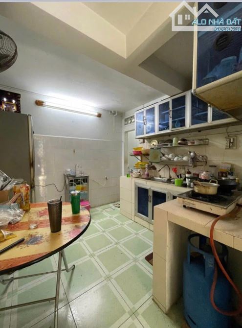 Cần bán căn nhà mặt đường đặng thì Trâm, khu vực ghềnh ráng dt 100m2 - 3