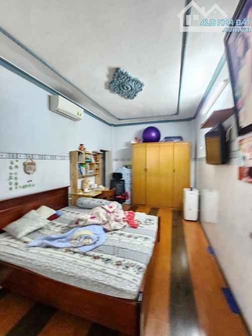 dãy trọ 109,3m2 3ty6 TL góc 2MT gần Chợ Phú Phong P.Bình Chuẩn - 3