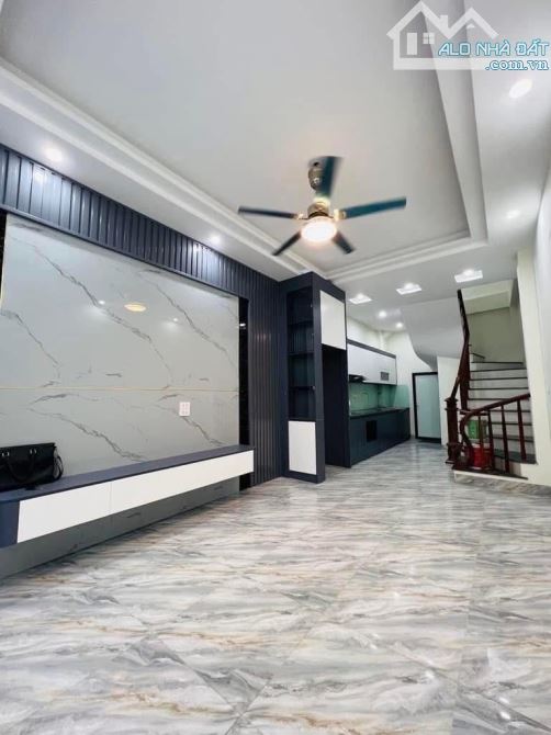 Tôi Chính chủ bán nhà S 32m 5 tầng tổ 12 Mậu Lương,Miễn các bên trung gia - 3