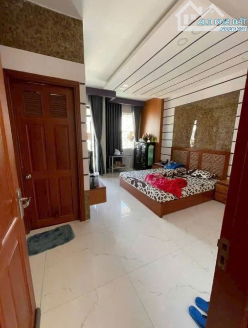 BÁN NHÀ MẶT TIỀN CHU MẠNH TRINH, PHƯỜNG 8 - NHÀ 3 TẦNG x 90M2, GIÁ BÁN 13,5 TỶ - 3