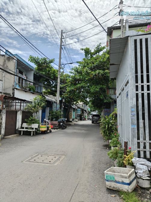 BÁN NHÀ 2 MẶT TIỀN TRUNG VƯƠNG 3 TRUNG CHÁNH 9X23M - 3