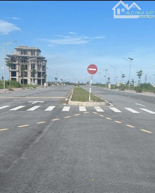 Bán gấp lô đất 108m2. Mt 6m -KDC Quỳnh Hưng. Giá chỉ nhỉnh 1 tỷ - 3