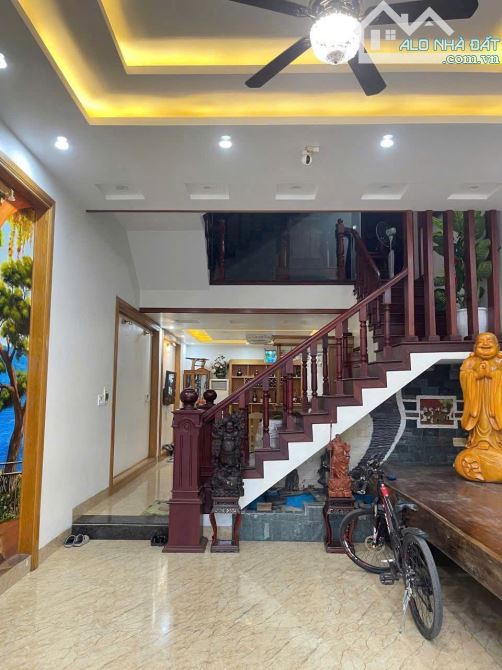 CHÍNH CHỦ GỬI BÁN CĂN NHÀ 4,5 TẦNG KHU NGỌC CHÂU HẢI DƯƠNG - 3