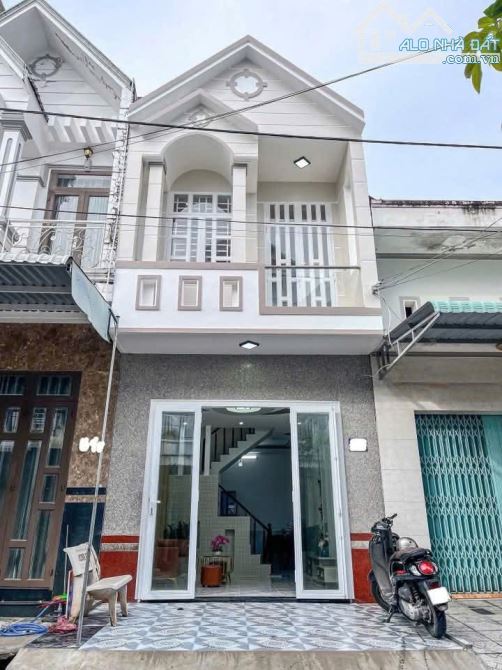 Duy nhất nhà Đoàn Văn Bơ, Quận 4 / 52m2 / 2 tỷ 390 triệu / sổ hồng riên - 3