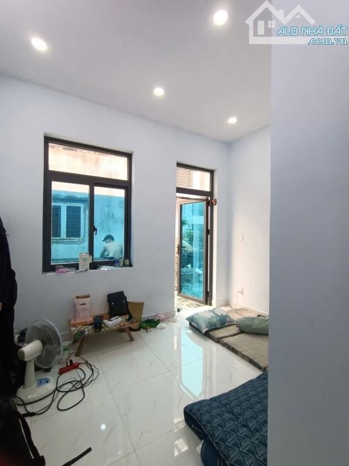 Nhà rộng mới, đường Cống Lở gần Phan Huy Ích, 4.95 tỷ - 3