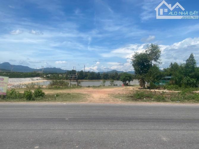 Cần bán nhanh lô đất 2 mặt tiền đường Hồ Chí Minh, Xã Nghĩa Ninh, TP Đồng Hới