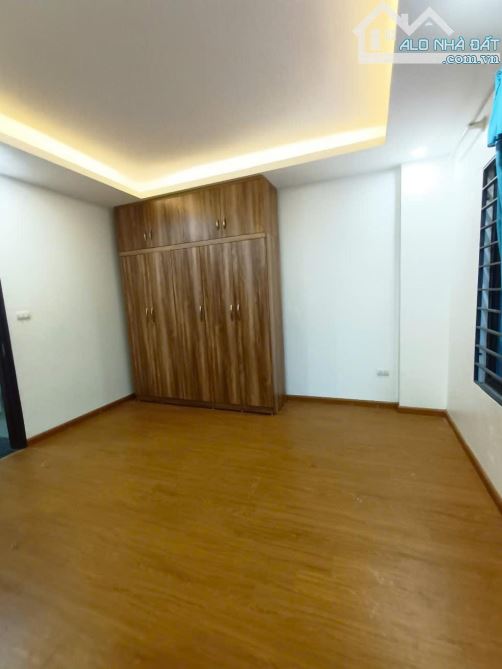 NHÀ PHỐ HOÀNG MAI - gần trường TH và THCS - 3